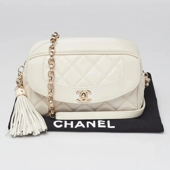 Chanel White Quilted Lambskin Leather Tassel Camera Shoulder Bag - Picture 6 of 11